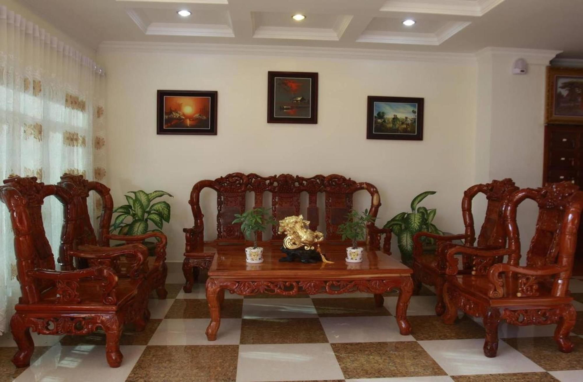 White Beach Hotel Sihanoukville Eksteriør billede